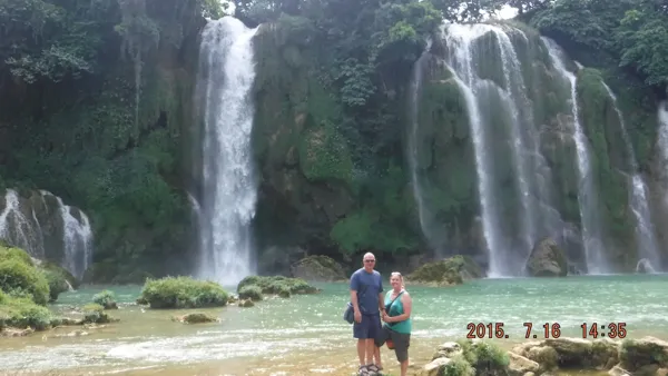 Waterfall photograph 4